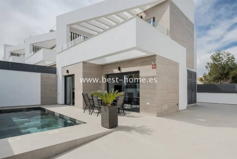 Villa - Sale - Villamartin - Villamartin