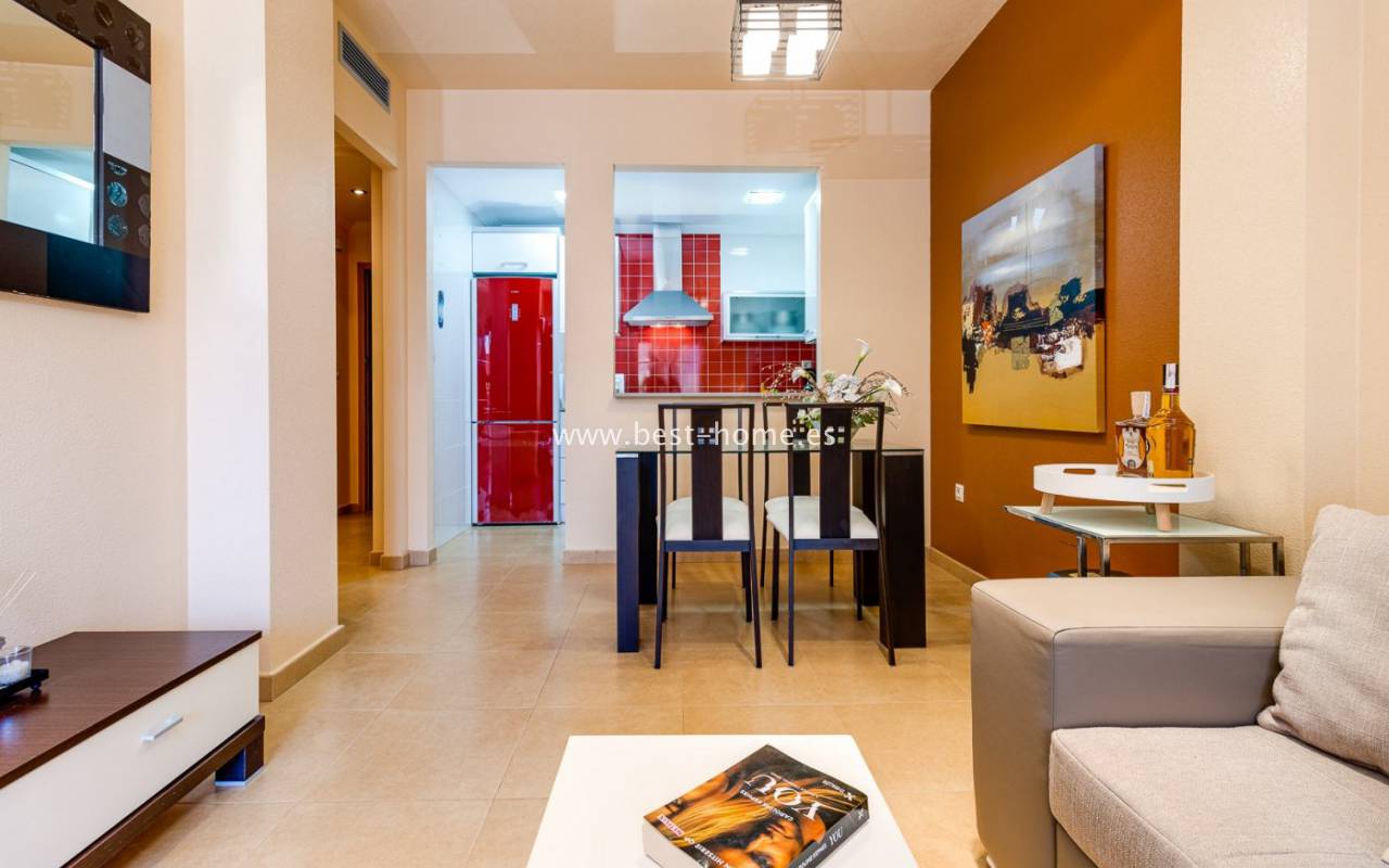 Wtórny - Apartament - Lomas de Cabo Roig