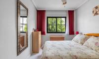 Wtórny - Apartament - Punta Prima