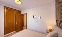 Wtórny - Apartament - Torrevieja
