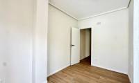 Wtórny - Apartament - Torrevieja