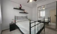 Wtórny - Apartament - Torrevieja