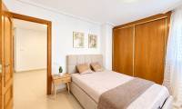 Wtórny - Apartament - Torrevieja