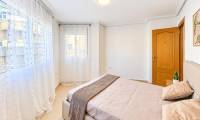 Wtórny - Apartament - Torrevieja