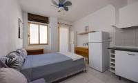 Wtórny - Kawalerka / Studio - Torrevieja